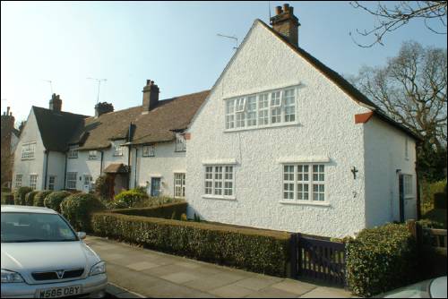07 Asmuns Hill